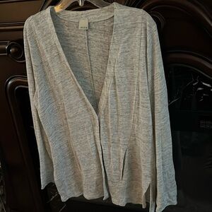 ECRU linen soft lightweight sweater type top w/1 button closure ..2 pockets SZ L